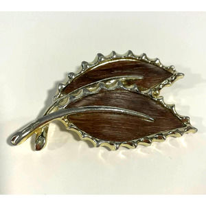 Wooded Beauty Vintage Brooch Pin Leaves Sarah Coventry Silver Tone Brown 1960s